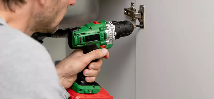 Commercial Door Hinge Repair El Paso