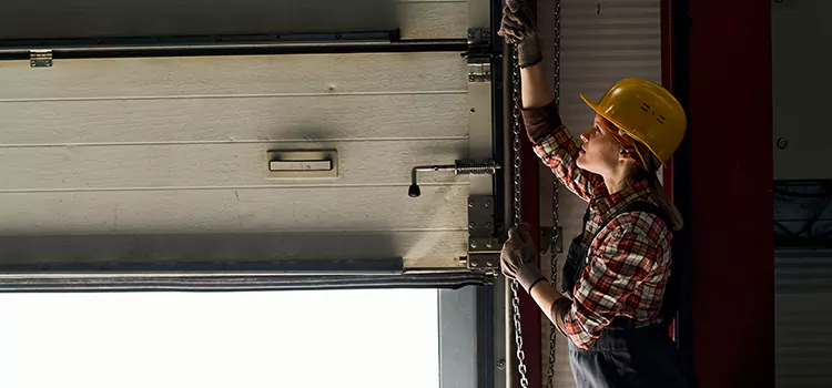 Addressing Common Garage Door Stoppage Issues in El Paso, TX
